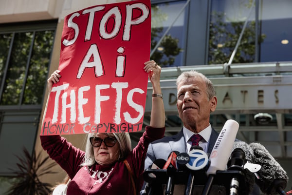 Miles Cull / Snappr News