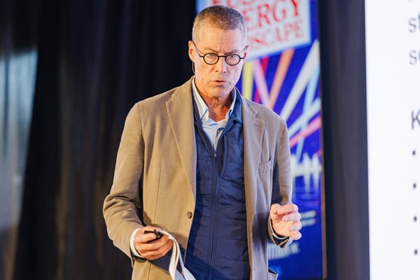 Miles Cull / Snappr News