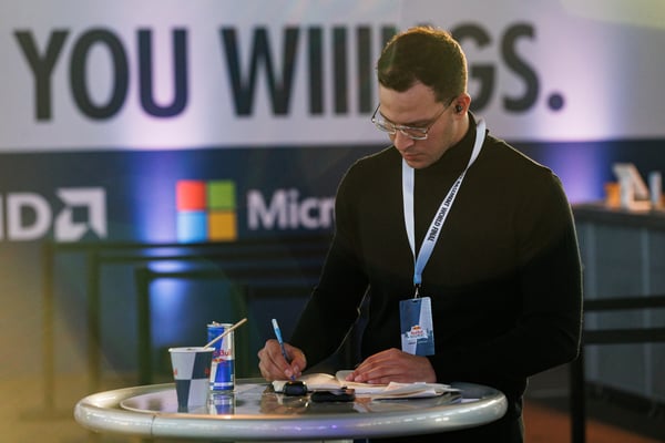 Miles Cull / Snappr News