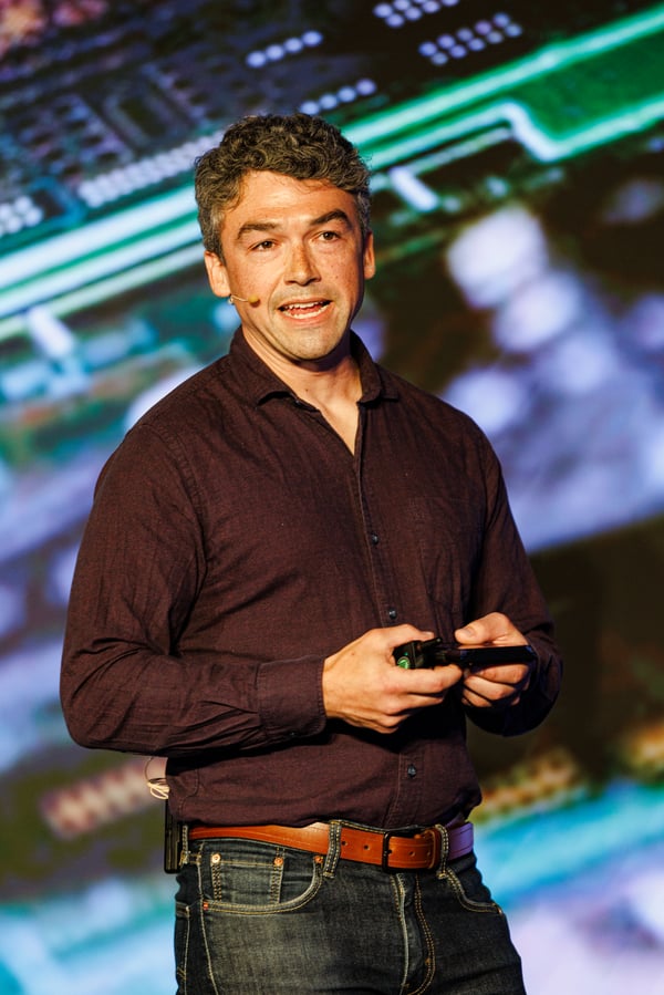 Miles Cull / Snappr News