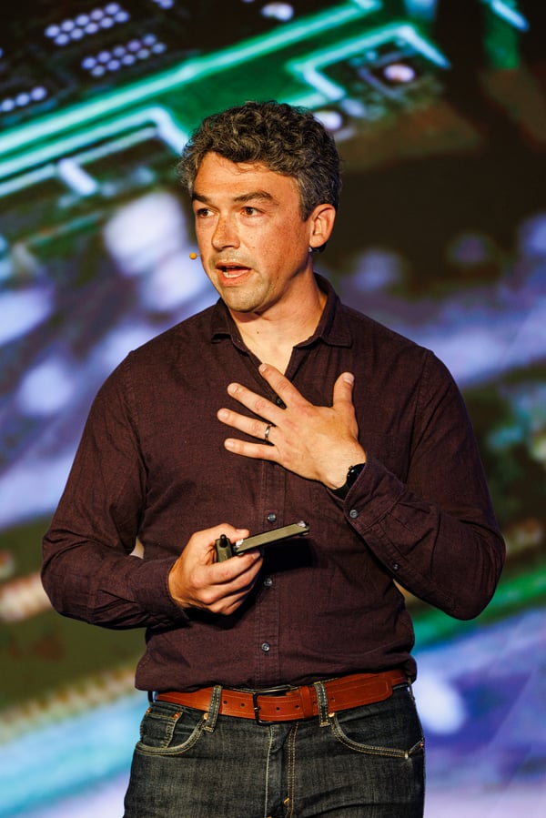 Miles Cull / Snappr News