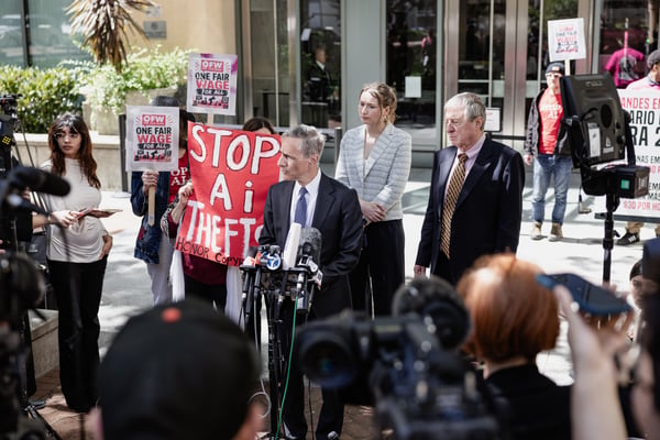 Miles Cull / Snappr News