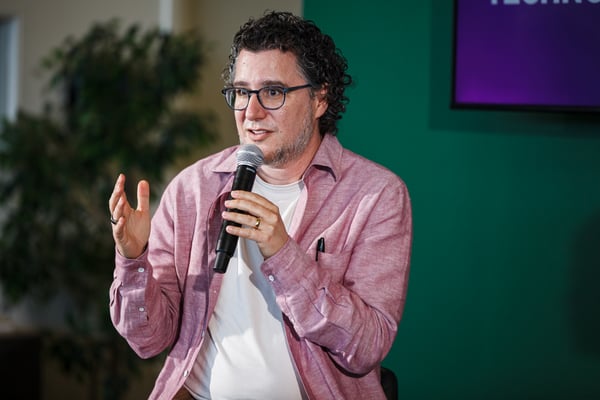 Miles Cull / Snappr News