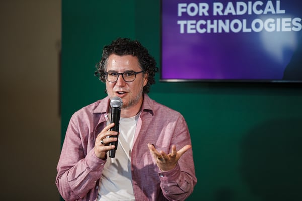 Miles Cull / Snappr News